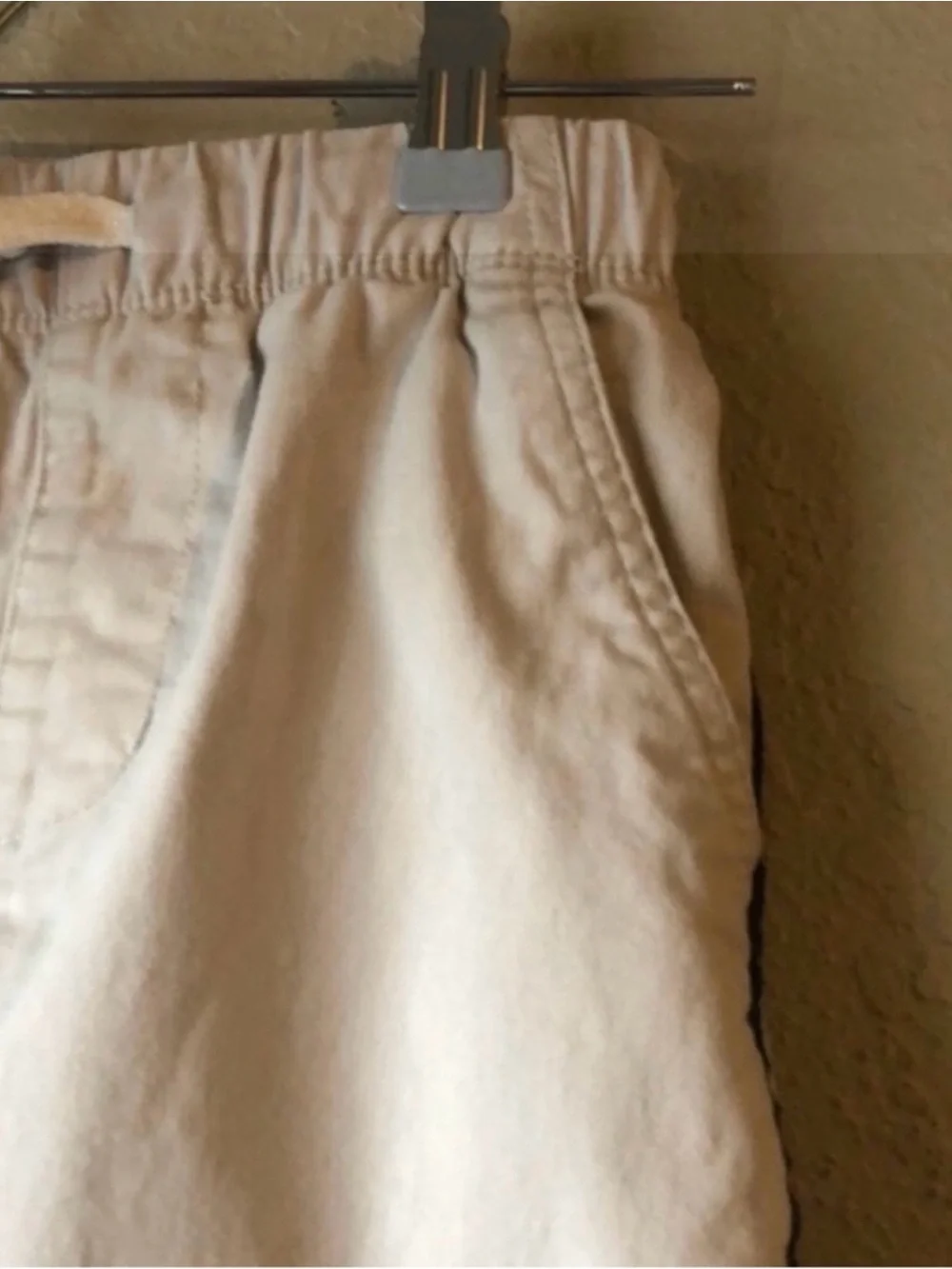 Old Navy Shorts Boys Light Tan Elastic Waist Casual Summer Kids Shorts 8 Medium